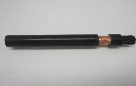 PUR拖鏈電纜護(hù)套材料有什么優(yōu)點(diǎn) PUR拖鏈電纜護(hù)套材料有什么優(yōu)點(diǎn)